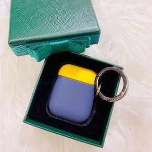 NEW Airpods case